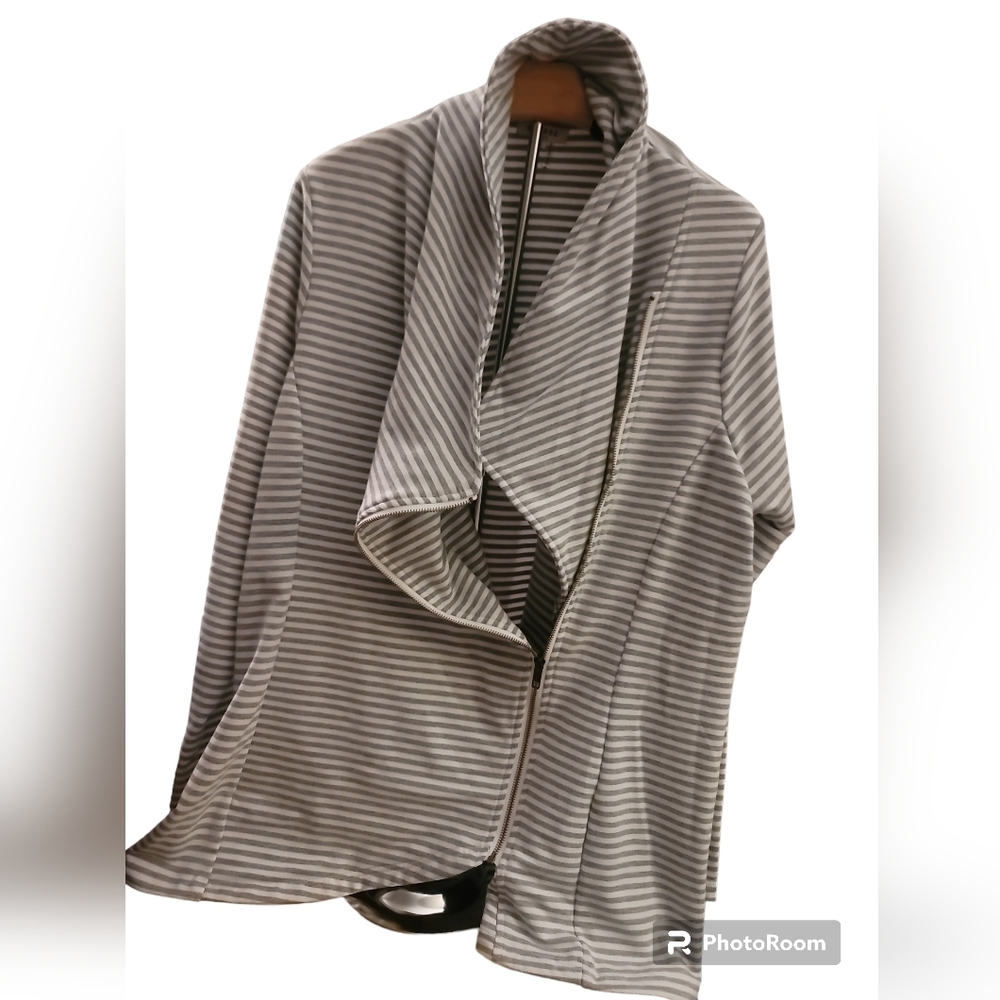 Andree By Unit Asymmetrical Sweater Top 1X